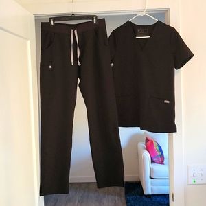 Womens Figs Scrub Set black small medium tall